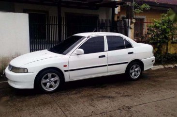 Mitsubishi Lancer glx Mt 2004 for sale