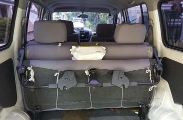 2010 Suzuki APV MT White MPV For Sale 