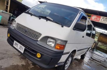 2004 Toyota Hi ace Commuter  White For Sale 