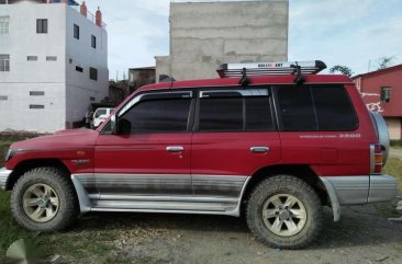 Mitsubishi Pajero 4x4 AT Red SUV For Sale 