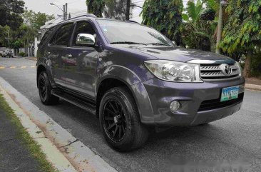 Toyota Fortuner 2010 G for sale 