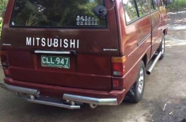 L300 Mitsubishi van color red for sale