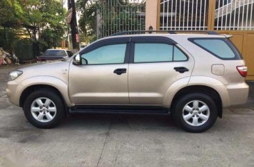 Toyota Fortuner G 2011 model for sale