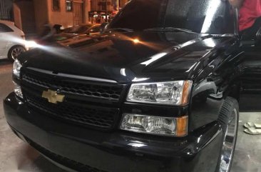 2003 Chevrolet Silverado V8 AT Black For Sale 