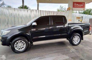 2012 Toyota Hilux G 4x4 AT Black For Sale 