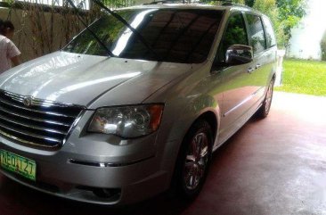 2009 Chrysler Town and Country Lmtd For Sale 