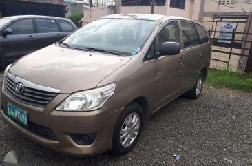 Toyota Innova 2.0 E Gas Automatic 2013 for sale 