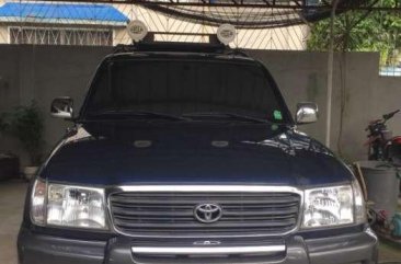 Toyota Land Cruiser LC100 diesel manual 4x4 for sale