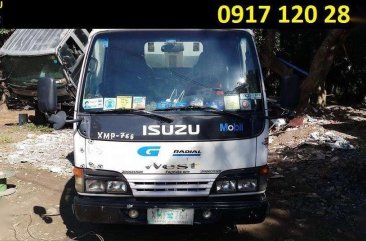 For sale 2004 Isuzu elf giga 4hf1