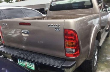 2011 Toyota Hilux 2.5 G 4x2 Diesel Manual Golden Brown for sale