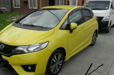 2015 Honda Jazz 1.5VX CVT AT Yellow For Sale 