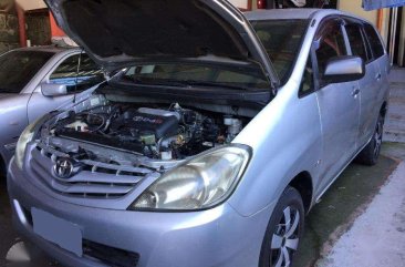 2012 Toyota Innova 2.0 E Manual Silver for sale