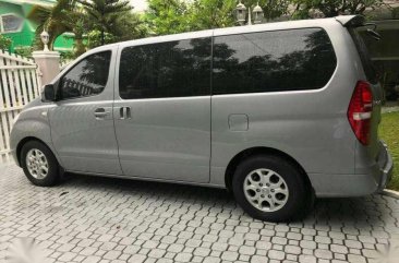 Hyundai Grand Starex 2013 cvx gold for sale