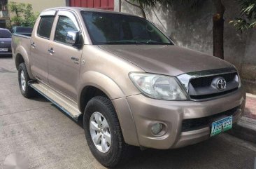 2011 Toyotta Hilux 2.5G Brown Manual Transmission for sale