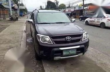 Toyota Hilux 2006 black for sale