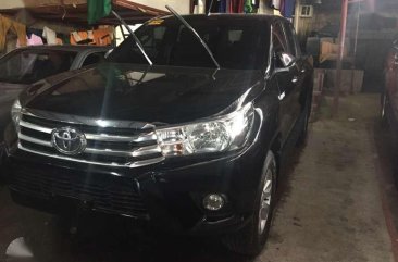 2016 Hilux 24 G Black Automatic for sale 