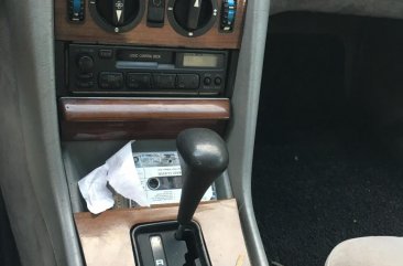 Mercedes-Benz 260 1985 for sale 