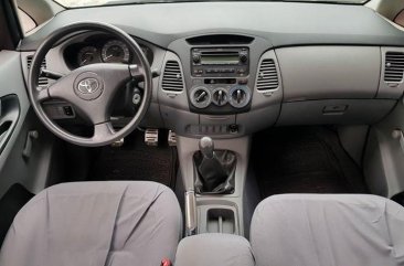 Toyota Innova 2005 P330,000 for sale