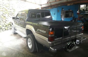 1995 Mitsubishi Strada for sale