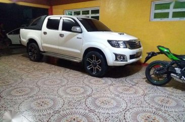 Toyota Hilux 4x2 G White 2014 for sale