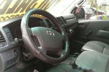 Well-maintained Toyota Hiace 2015 for sale