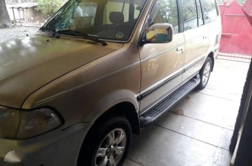 For sale Toyota Revo 2004 model