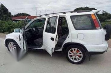 Honda CRV 1998 white for sale