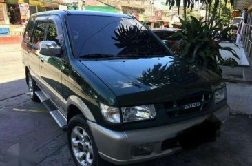 Isuzu Crosswind 2001 AT Registered 1st owned for sale