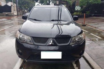 Mitsubishi Outlander 2009 - GLS top of the line for sale