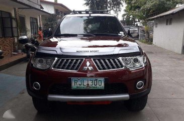 2010 Mitsubishi Montero red for sale