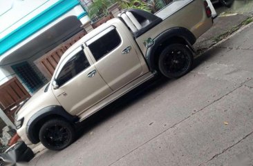 Fresh 2012 Toyota Hilux G MT Beige For Sale 