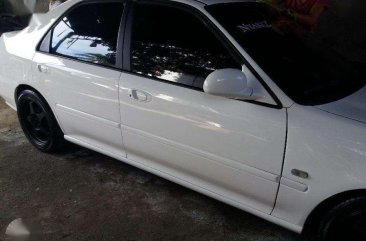 Honda Civic ESi 1993 MT White Sedan For Sale 