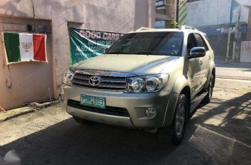 2011 Toyota Fortuner 2.5G Automatic Diesel For Sale 