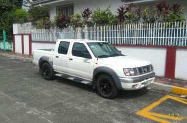 Nissan Frontier 2000 Model 4x2 for sale
