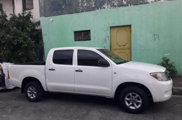 Toyota Hilux j 2008 model for sale