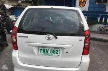 Toyota Avanza 2009 MT White For Sale 