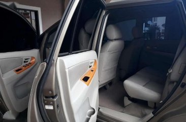 2010 Toyota Innova G Matic Diesel Beige For Sale 