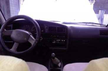 Toyota Hilux 1996 Manual White For Sale 