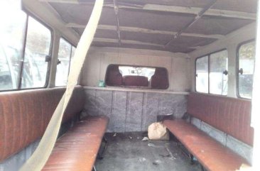 1995 Mitsubishi L300 FB Almazora White For Sale 