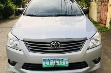 2012 Toyota Innova J gas ( manual) for sale