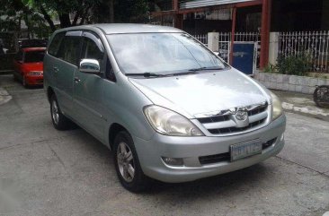 Toyota Innova gas matic 05 model for sale