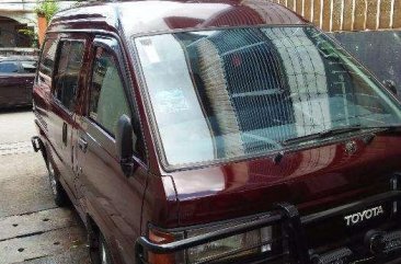 Toyota Lite ace Van 1990 MT Red For Sale 
