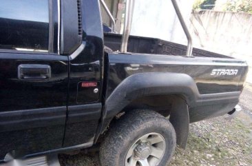 For sale Mitsubishi Strada L200 pick up 99