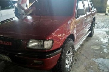 Isuzu Fuego 2000 manual for sale