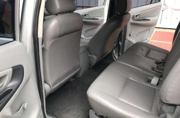 2011 Toyota Innova J for sale