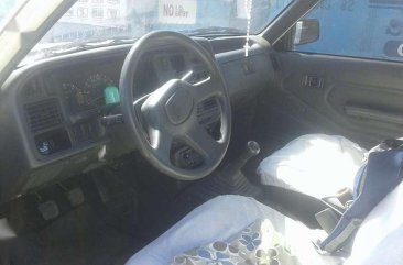 Mazda B2500 MT 1997 for sale 