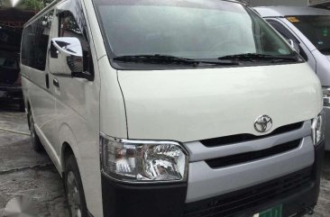 2017 Toyota Hiace Commuter 30 White Manual For Sale