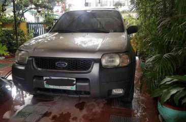 Ford Escape 2004 4x4 AT for sale 