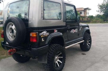 For sale 1990 Wrangler Jeep
