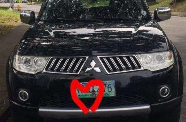 Mitsubishi Montero 2009 4x4 black for sale